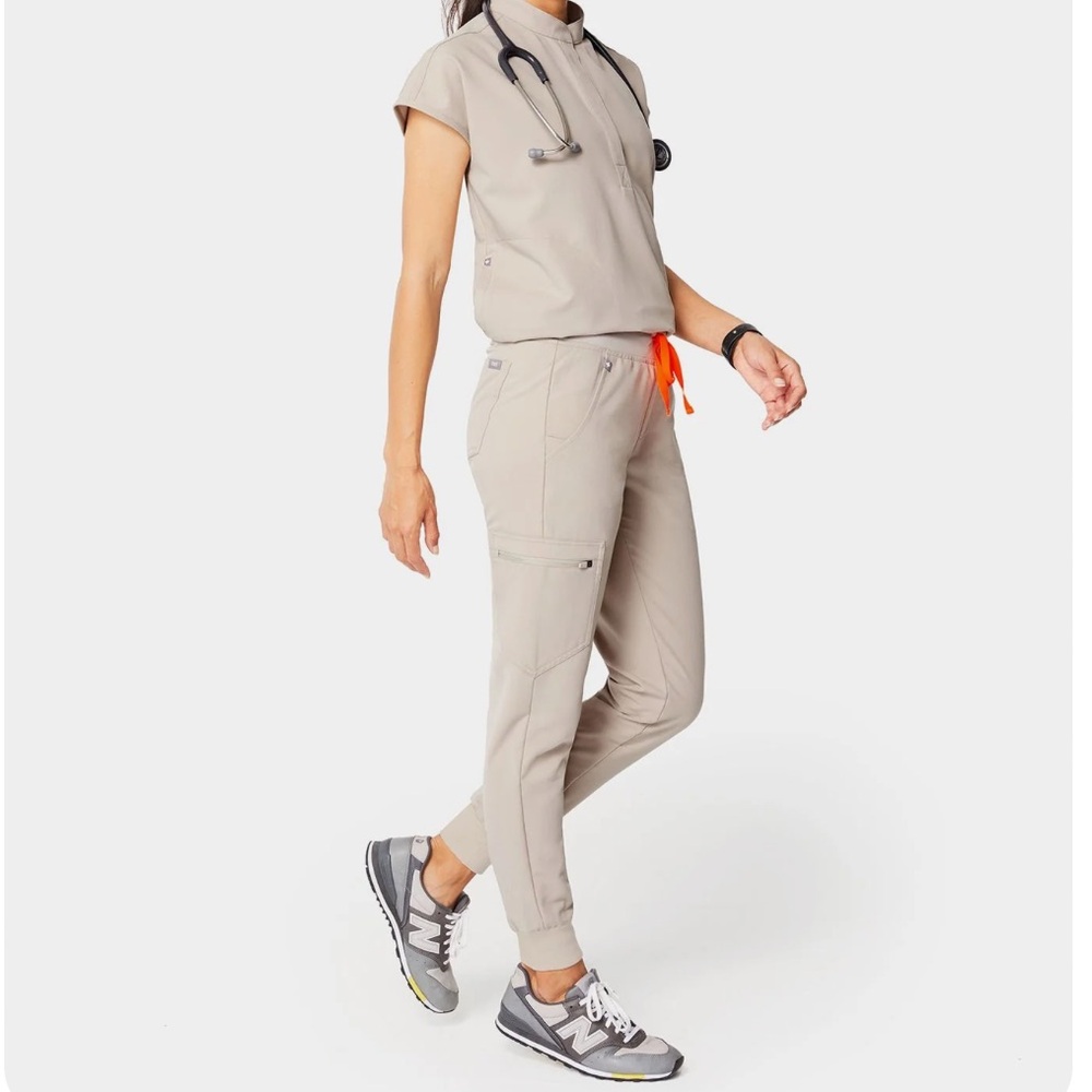 Limited Edition FIGS Boulder Scrubs, XS HighWaist Jogger Bottoms